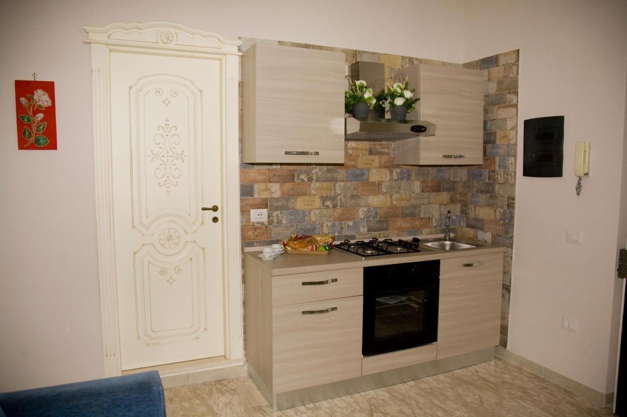 Gold94 Bed & Breakfast Napoli Bagian luar foto