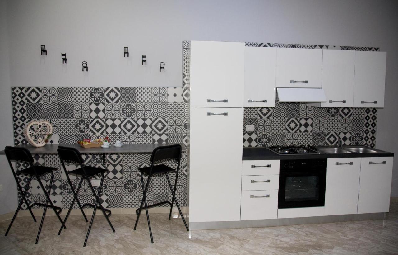 Gold94 Bed & Breakfast Napoli Bagian luar foto