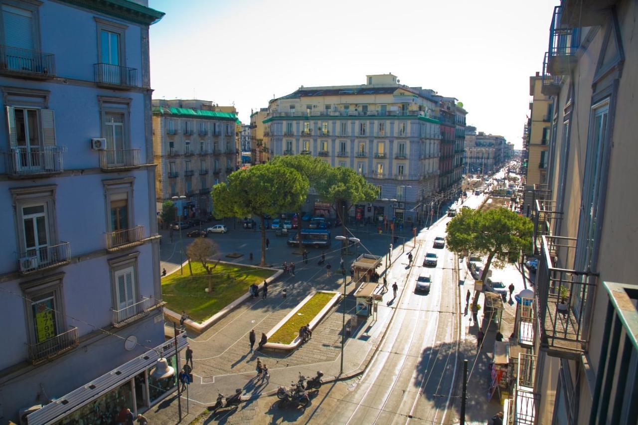 Gold94 Bed & Breakfast Napoli Bagian luar foto