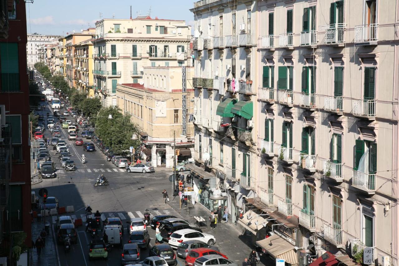 Gold94 Bed & Breakfast Napoli Bagian luar foto
