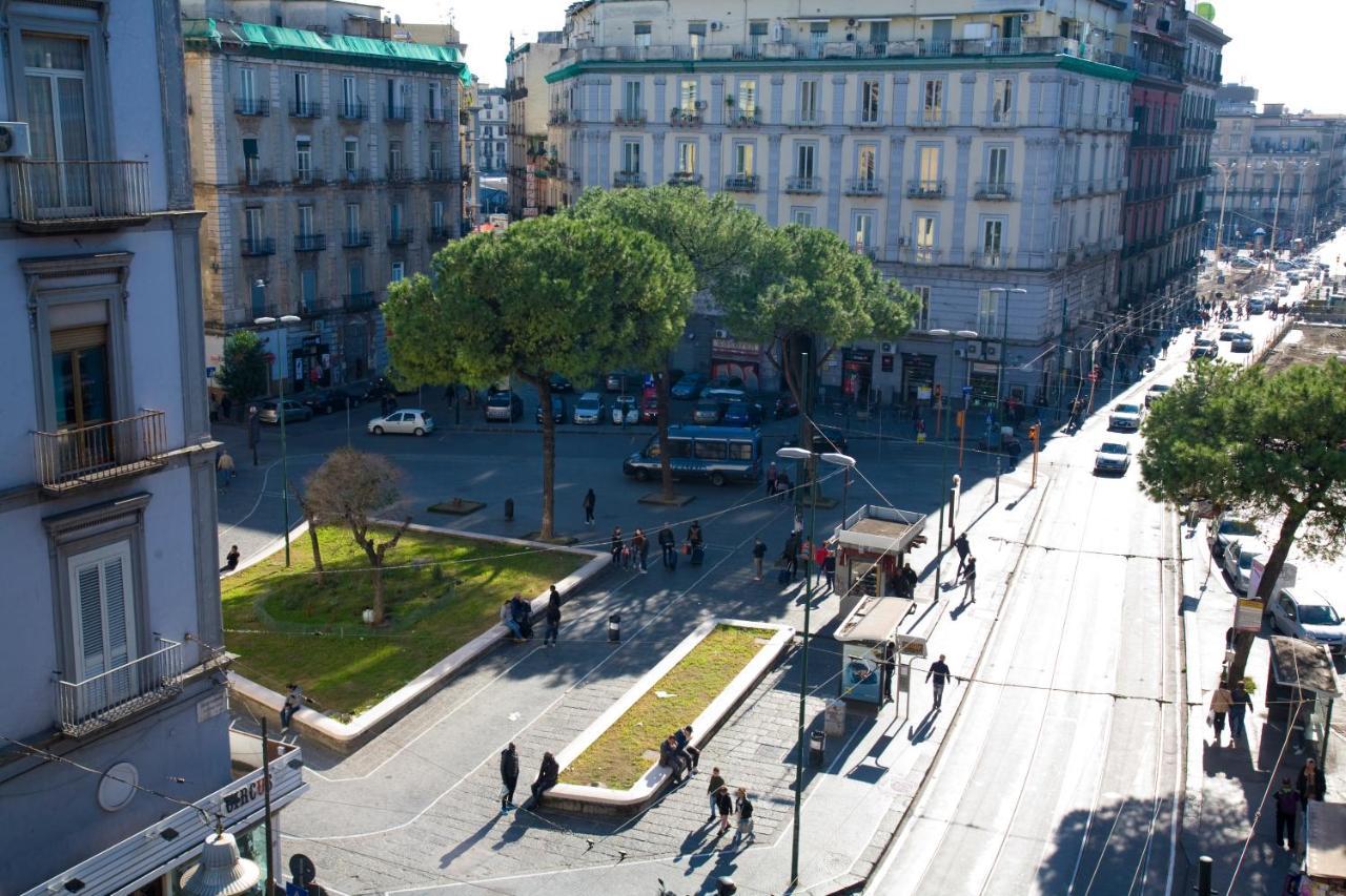 Gold94 Bed & Breakfast Napoli Bagian luar foto